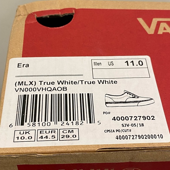 New in box Vans Era - Picture 4 of 4
